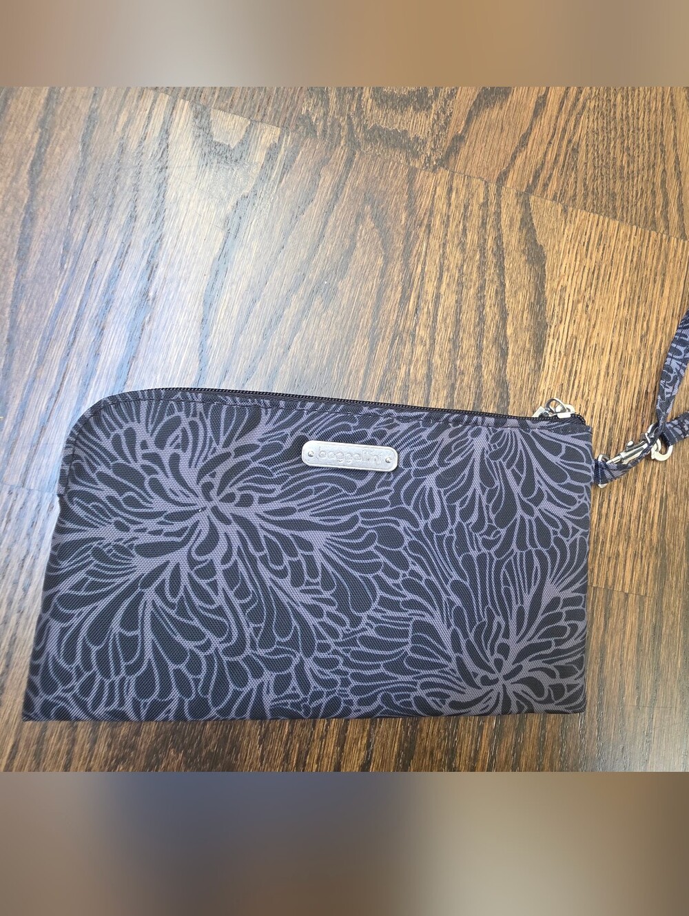 RFID Wristlet Wallet BAGGALLINI